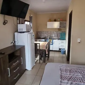 Estalagem Bali Surf House - Kitnet, Penha (Santa Catarina)
